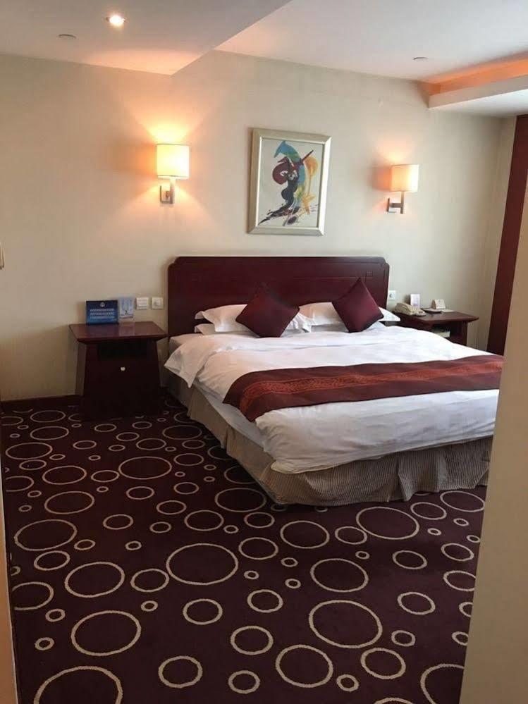 Beijing Spring Hotel Zewnętrze zdjęcie
