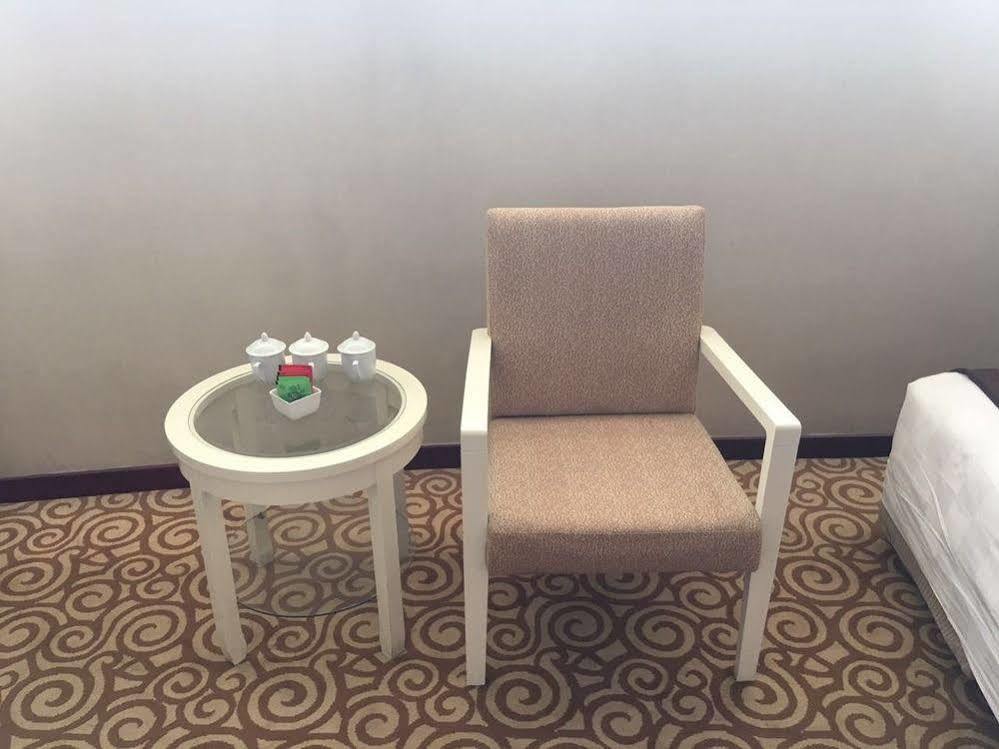 Beijing Spring Hotel Zewnętrze zdjęcie